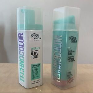 Bondi Sands Technocolor 1 Hour Express Self Tanning Foam + Reusable Mitt Set